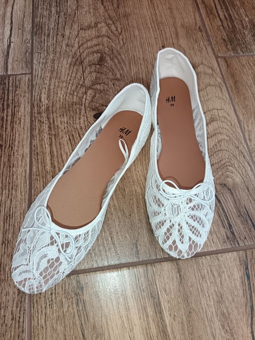 Balerini albi din dantela marimea 39 H&M