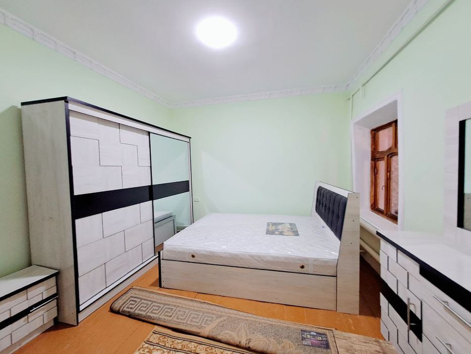 Hovli uy sotiladi. Дом продаётся