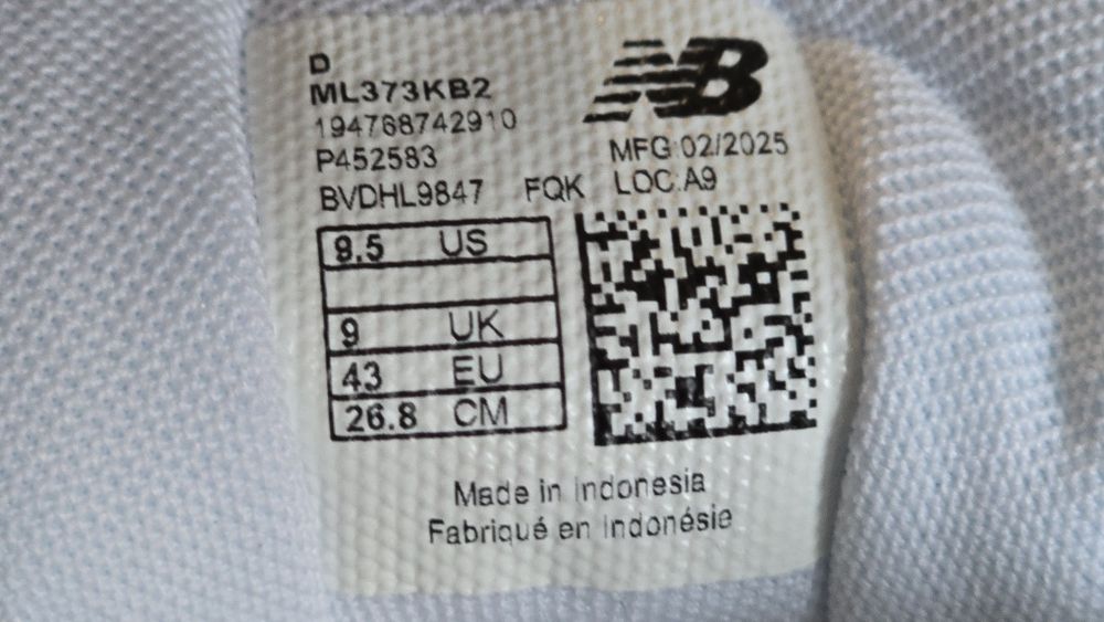 New Balance 373 Noi Adidasi Originali Nr. 43 In Cutie