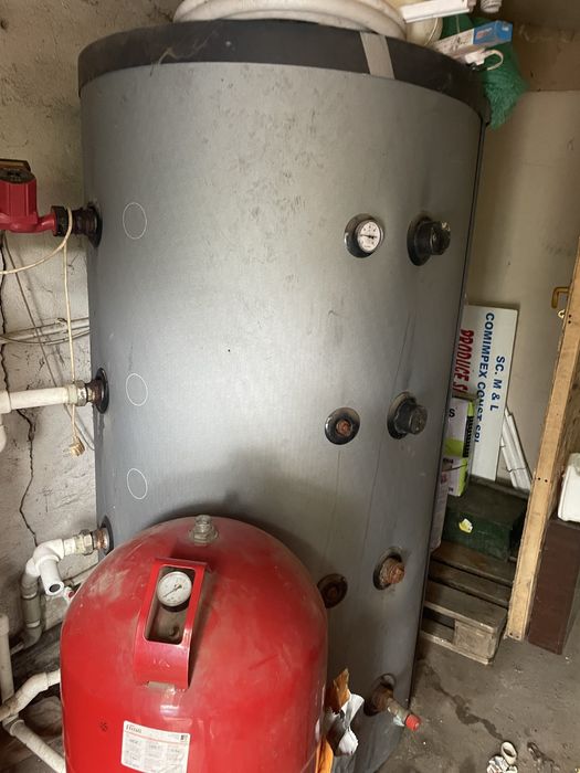 Vand centrala / cazan lemne , puffer 800l, vas expanisune 100l