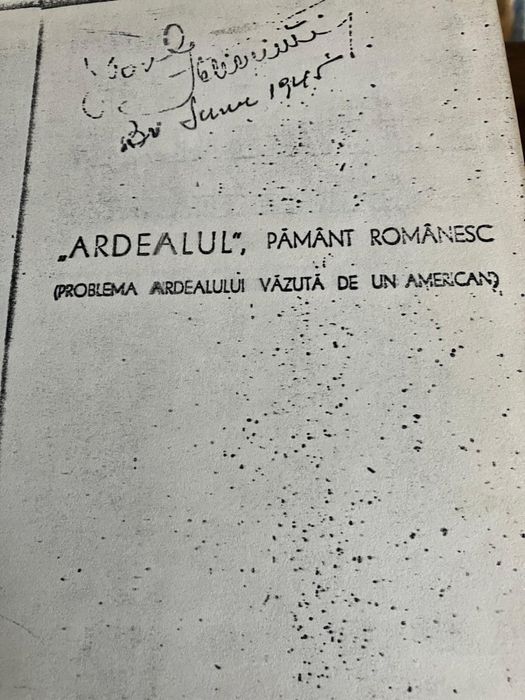 Vand carti foarte rare