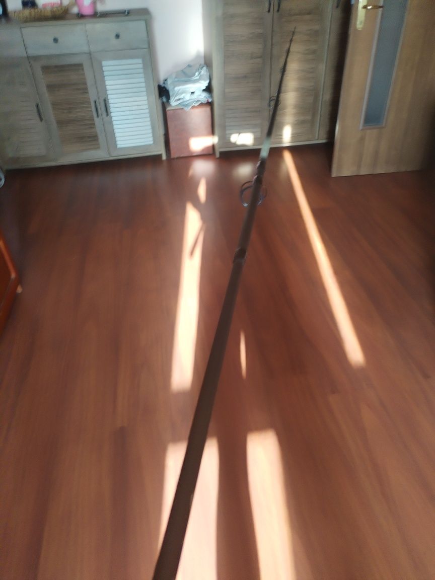 Lansetă de 3,90 pentru crap sau Dunăre în stare buna