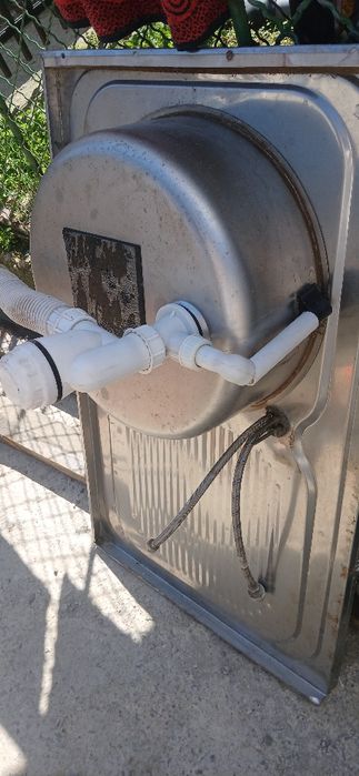 Мивка кухненска.