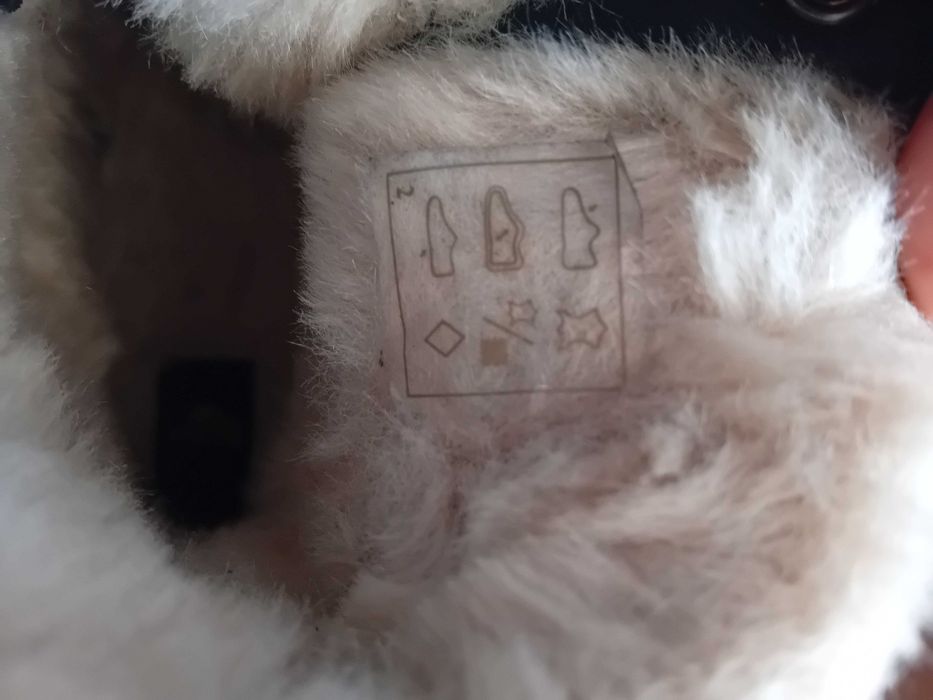 Нови Dr.Martens N37 зимни топли боти