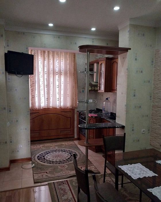 Срочно Продаётся Ц2 2/7/9 с мебелью техникой ремонт хороший !