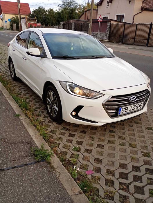 Vând Hyundai Elantra 1.6 MPI 2018 Highwai