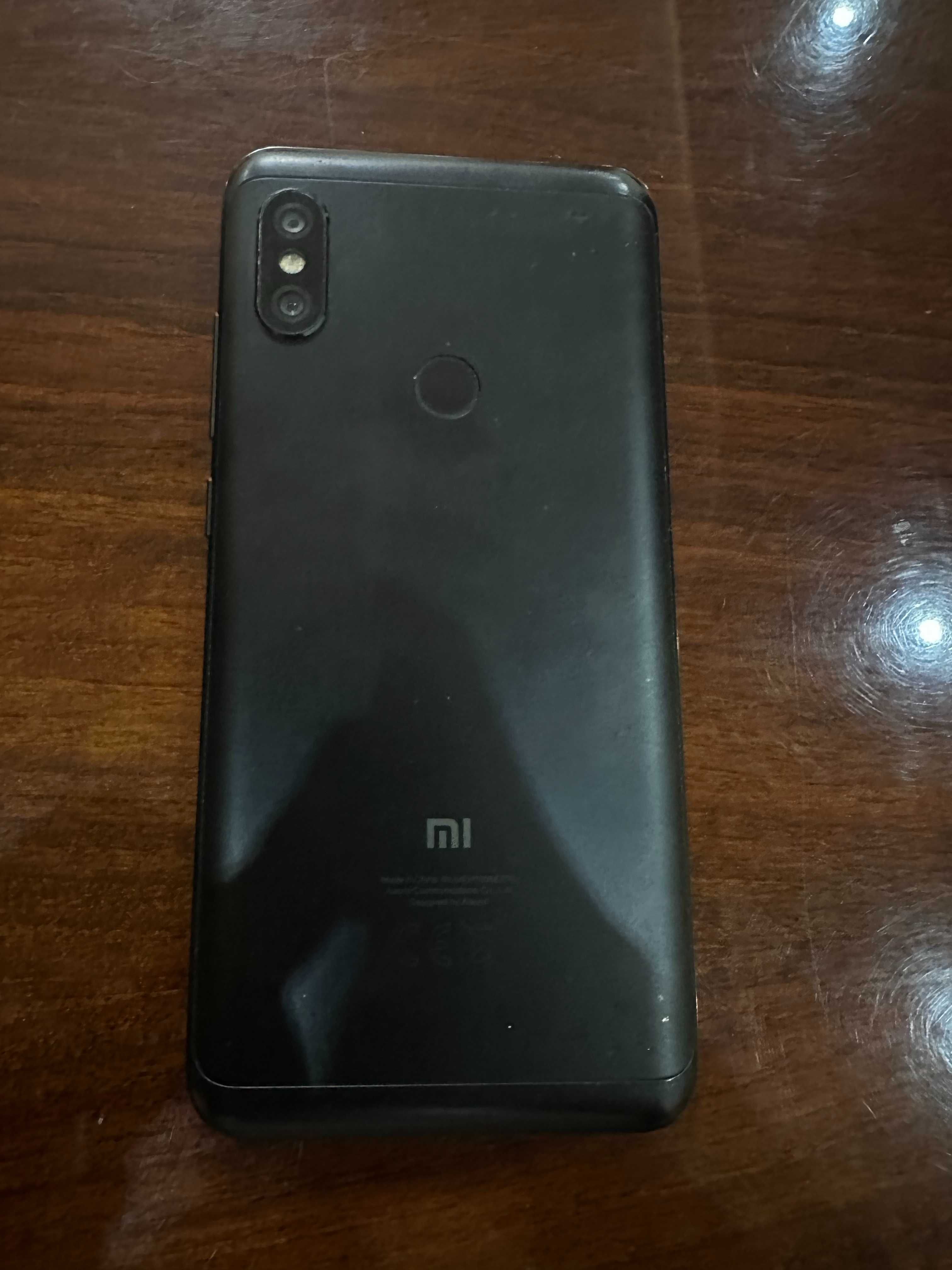 Redmi note 6 pro 64Gb 4Gb RAM