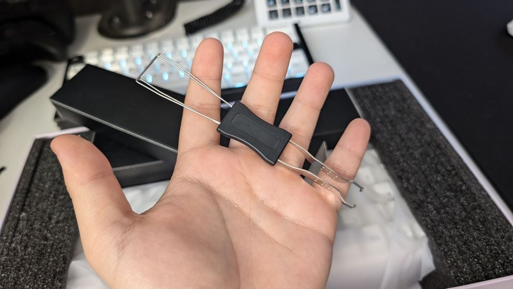 клавиатура игровая магнитная Latenpow Looting66 белая