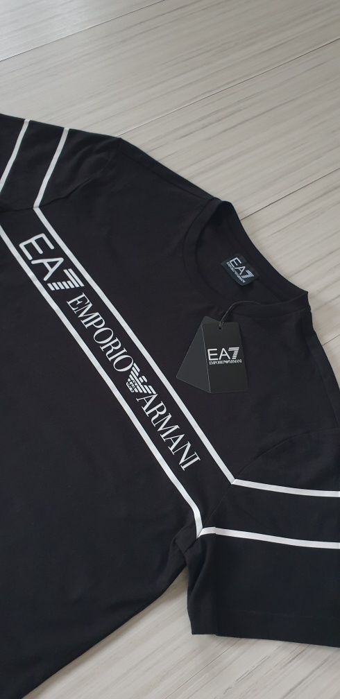 Emporio Armani EA7 Stretch Mens Size M НОВО! ОРИГИНАЛ! Мъжка Тениска!