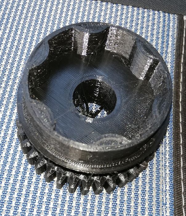 Pinion antrenare roata masinuta electrica