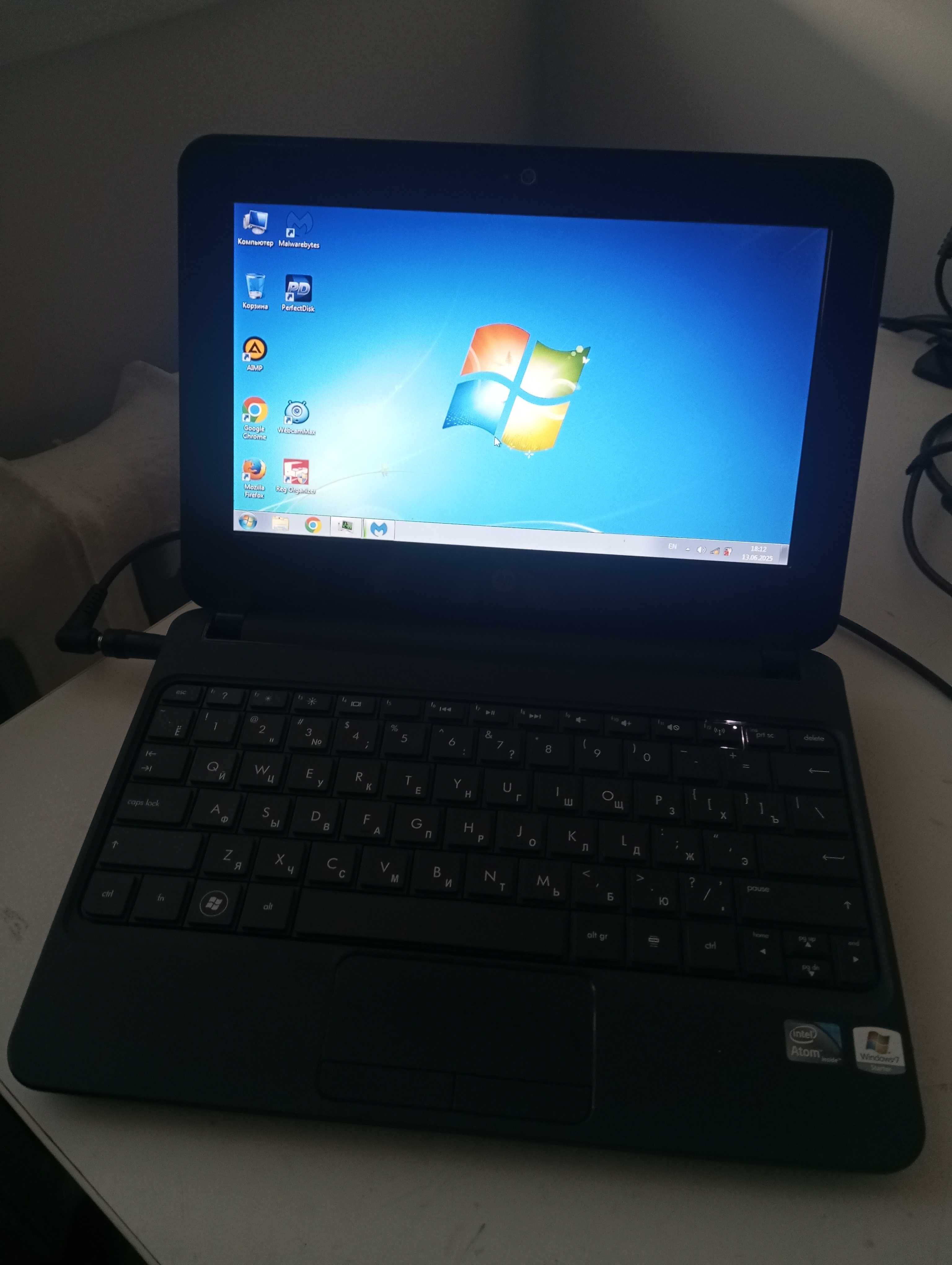 Нетбук HP Mini + сумка