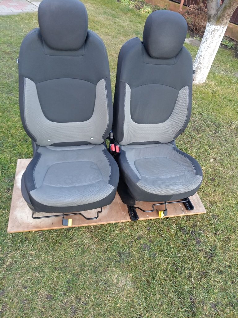 Scaune Renault captur