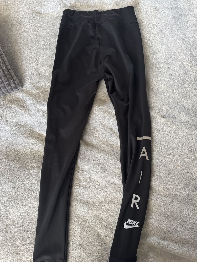 Клин Nike Air черен