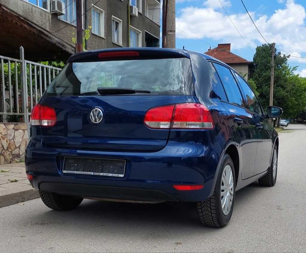 VW Golf 6 1.6i - 102hp