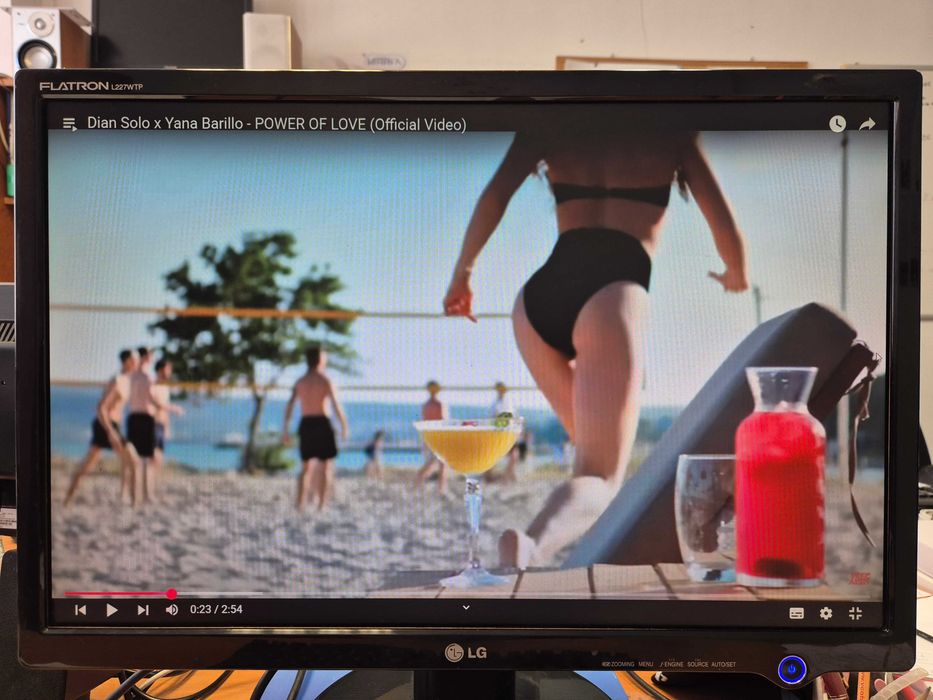 монитор LG flatron L227WTP-PF