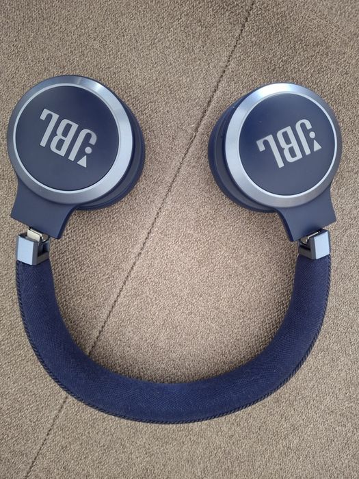 Casti wireless JBL 670nc LIVE