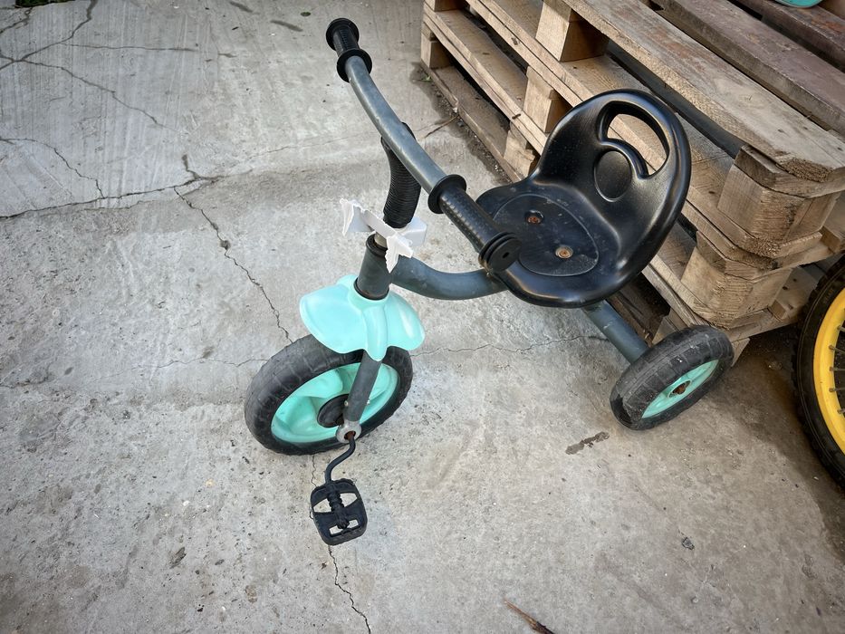 Продам детский велосипед цена 5000тг