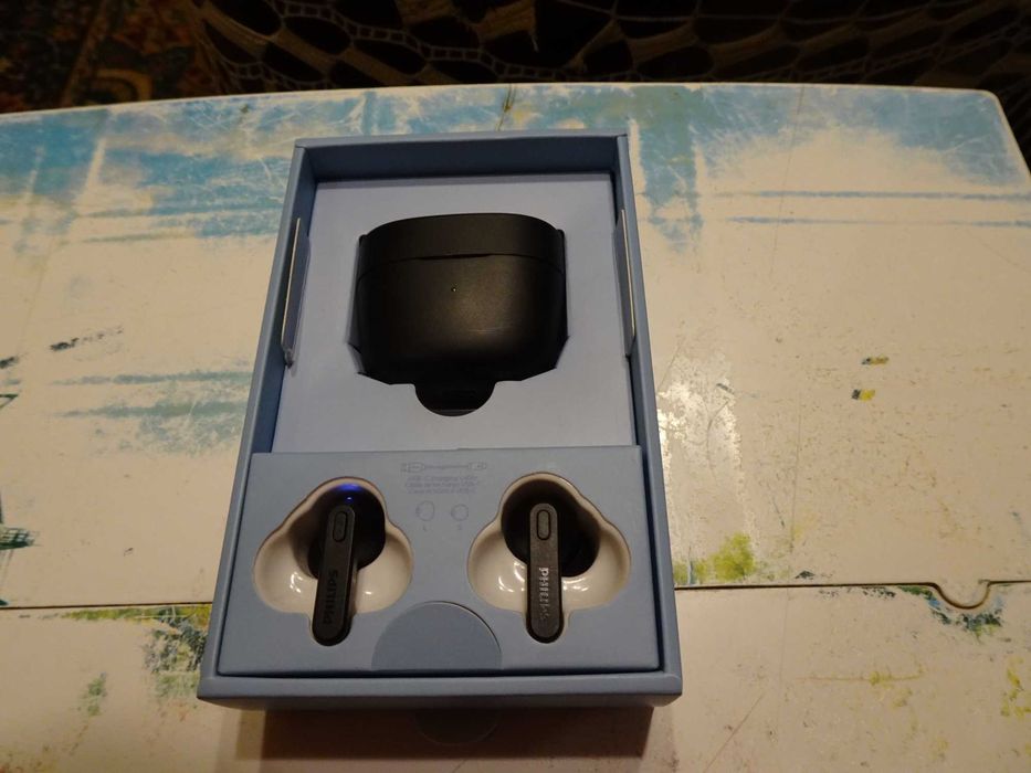 Безжични слушалки PHILIPS TAT2206BK/00, моля прочети описанието