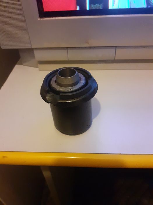 Bucșe cadru motor Renault Megane 3