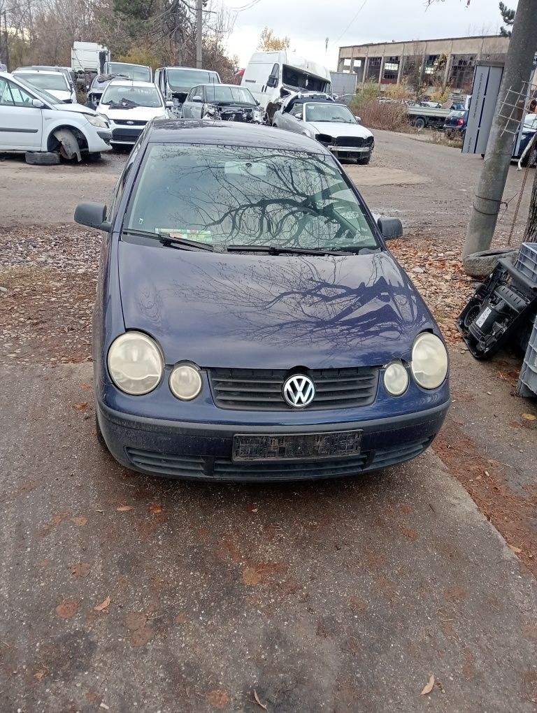 dezmembrez polo 9n 1.2i cod motor AZQ