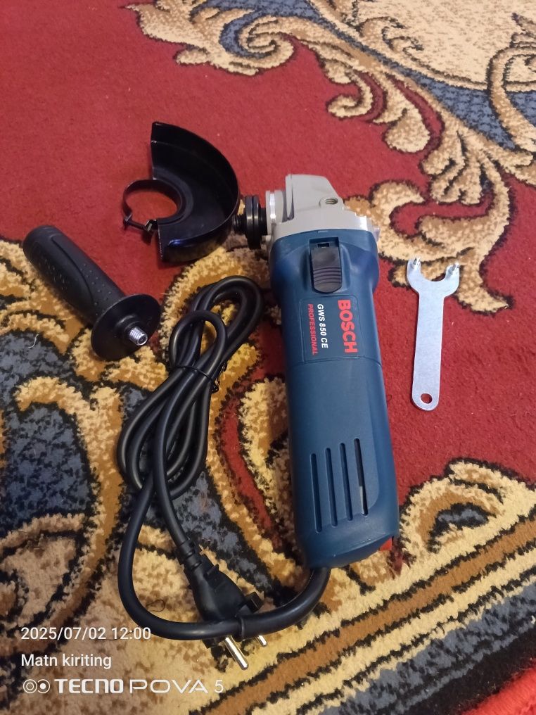 Bosch balkarka satiladi sroshni Orginal skorsli balkarka.