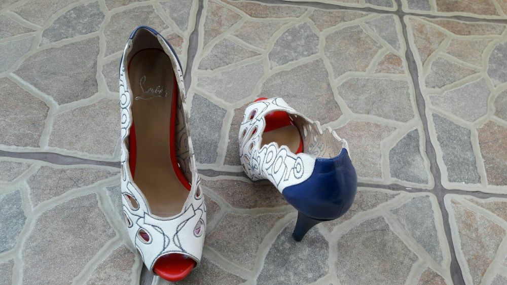 Pantofi toc piele deosebiți