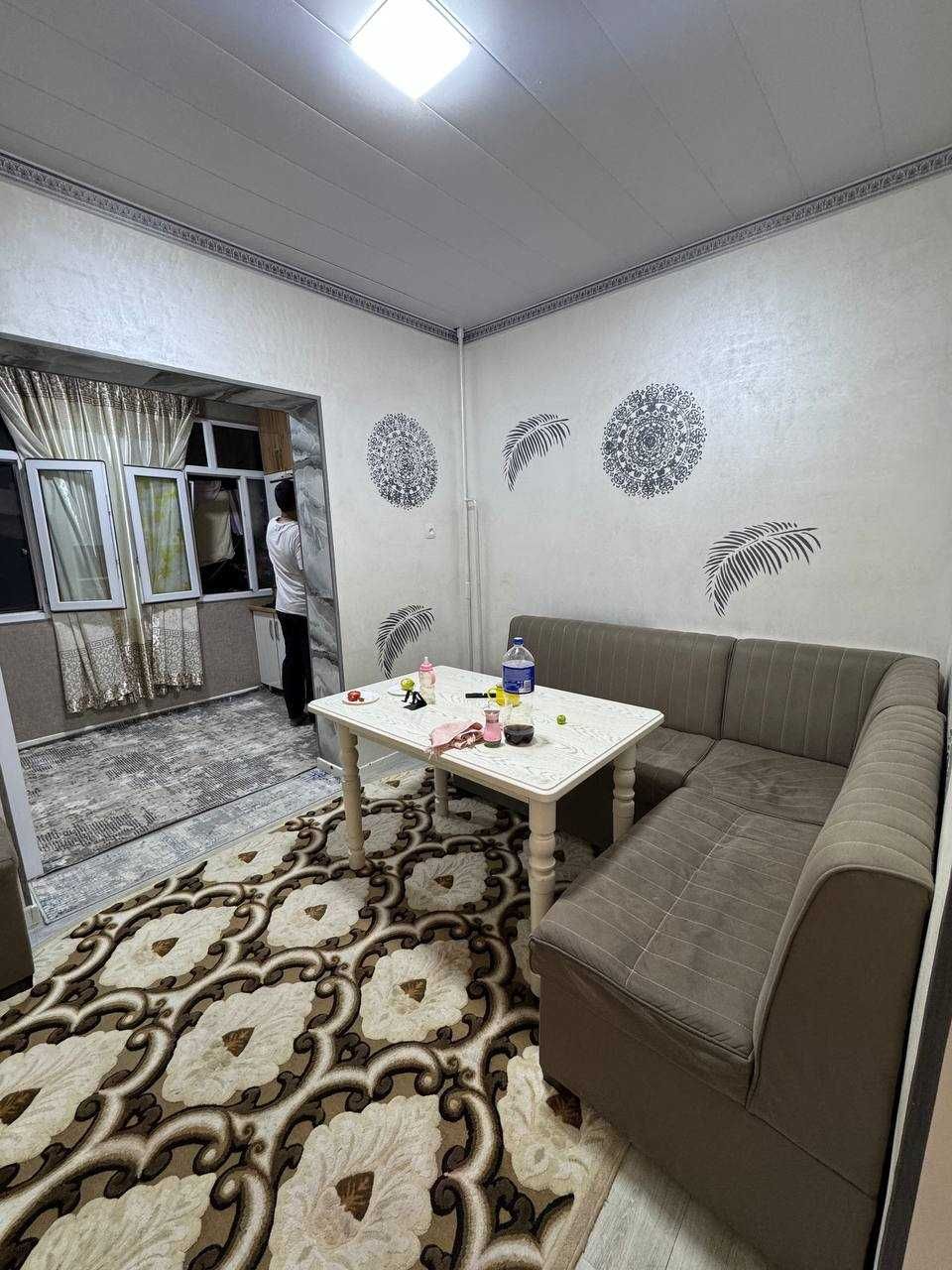 СРОЧНО!!! Продается квартира в Яшнабаде 2*3/3/5 (62 кв/м) Авиасозлар 1