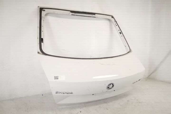 Повреден Заден капак Преден капак Задна врата Оригинален В добро състо