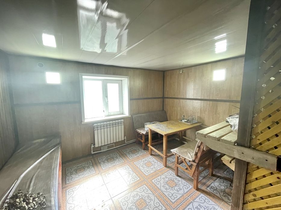 Дом, центр города.