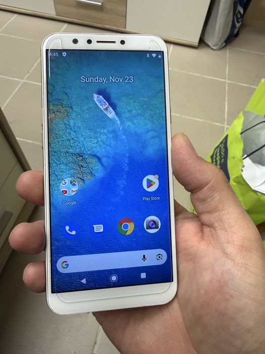 General Mobile GM8 32gb - отличен