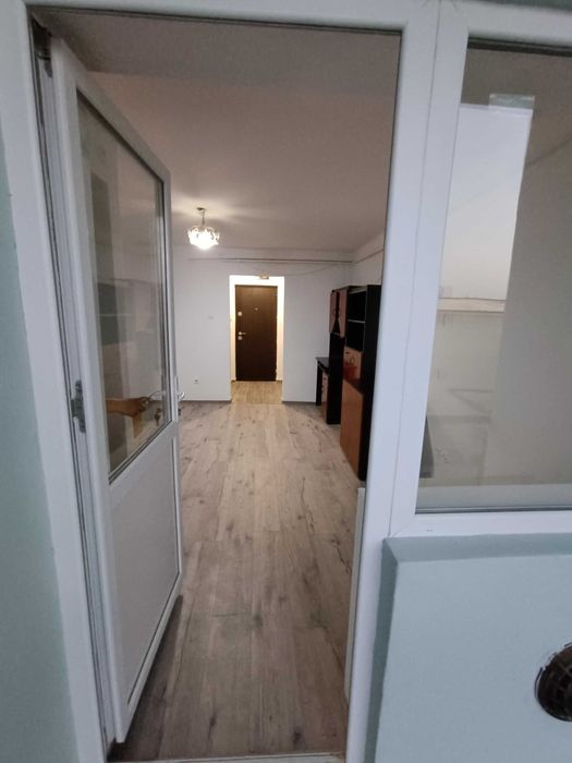 Apartament cu o camera/garsoniera, renovat
