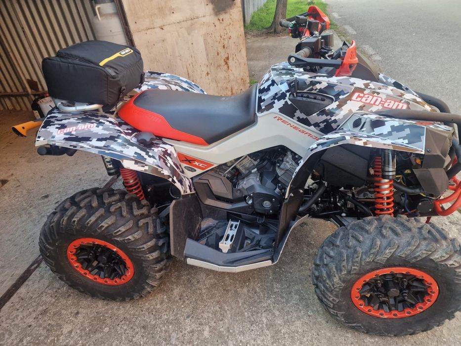 Atv can-am ranagade 1000r
