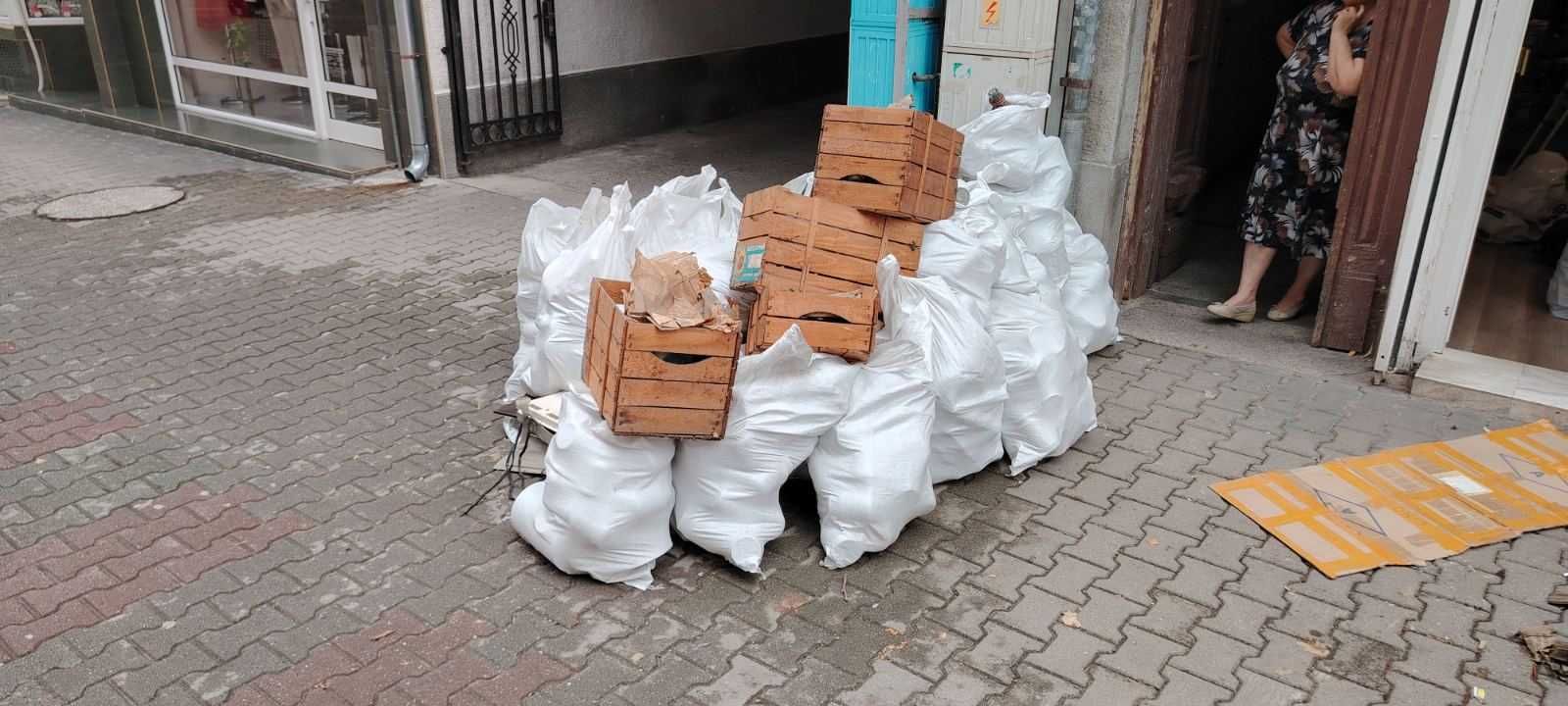 Извозване на отпадъци. Чистене. Собствен транспорт
