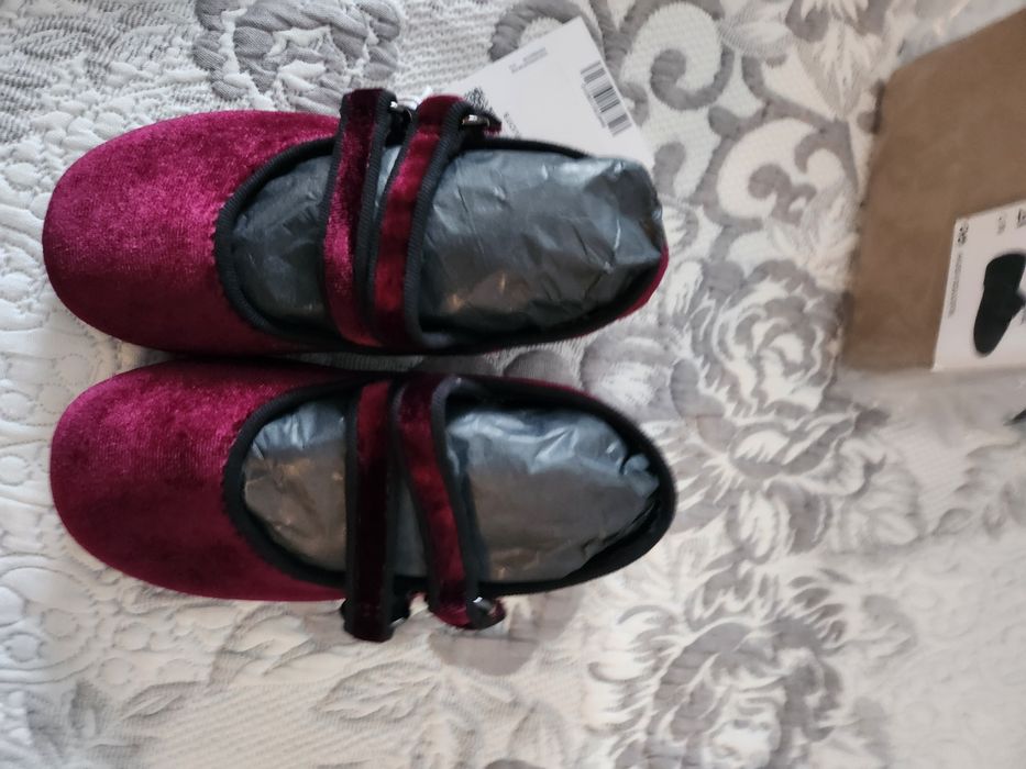 Balerini din catifea