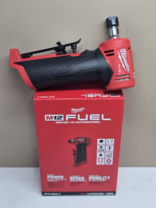 Акумулаторен шлайф Milwaukee M12 FDGA-0