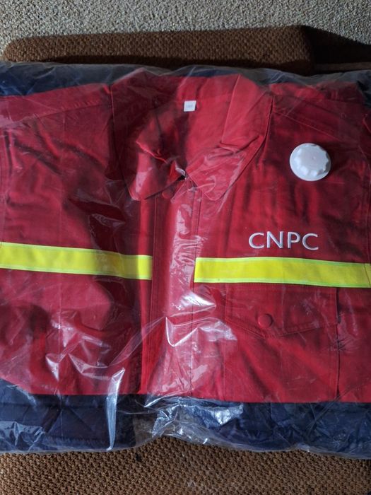 Продам спецодежду