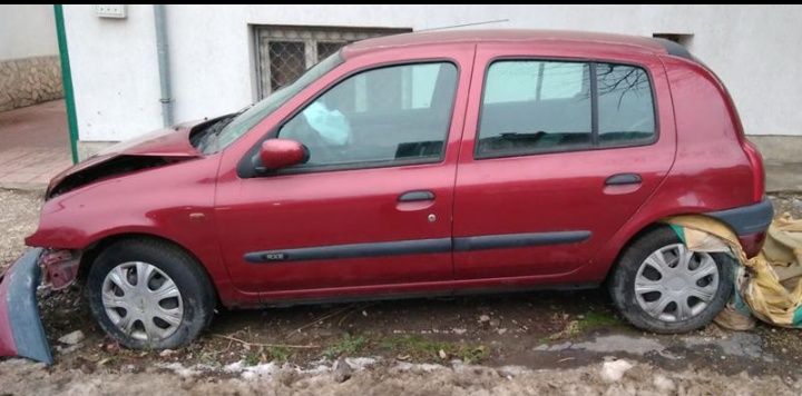 Renault clio 1.6 90 НА ЧАСТИ (Рено Клио на части)