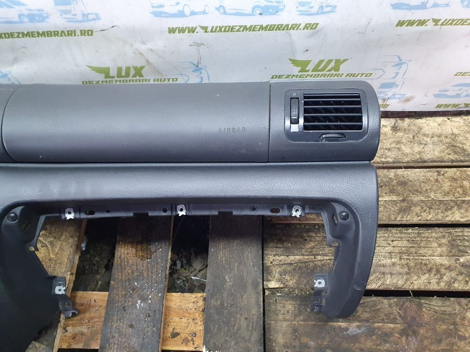 Plansa bord 3b1857051e Volkswagen VW Passat B5.5 (facelift)  [din 200