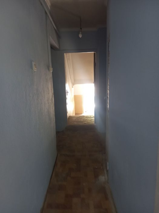 1 xona uy aktyabrda surochna sotiladi 1 etaw utada