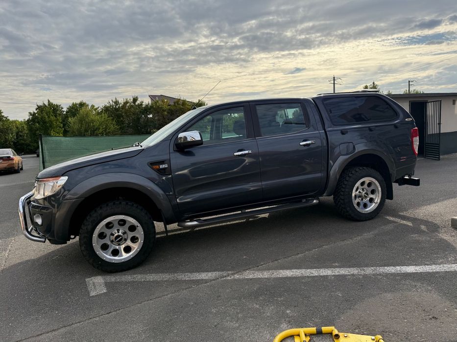 Ford Ranger Ford Ranger Pick-up4x4 Cabina dubla  2.2 TDiesel XLT 150CP