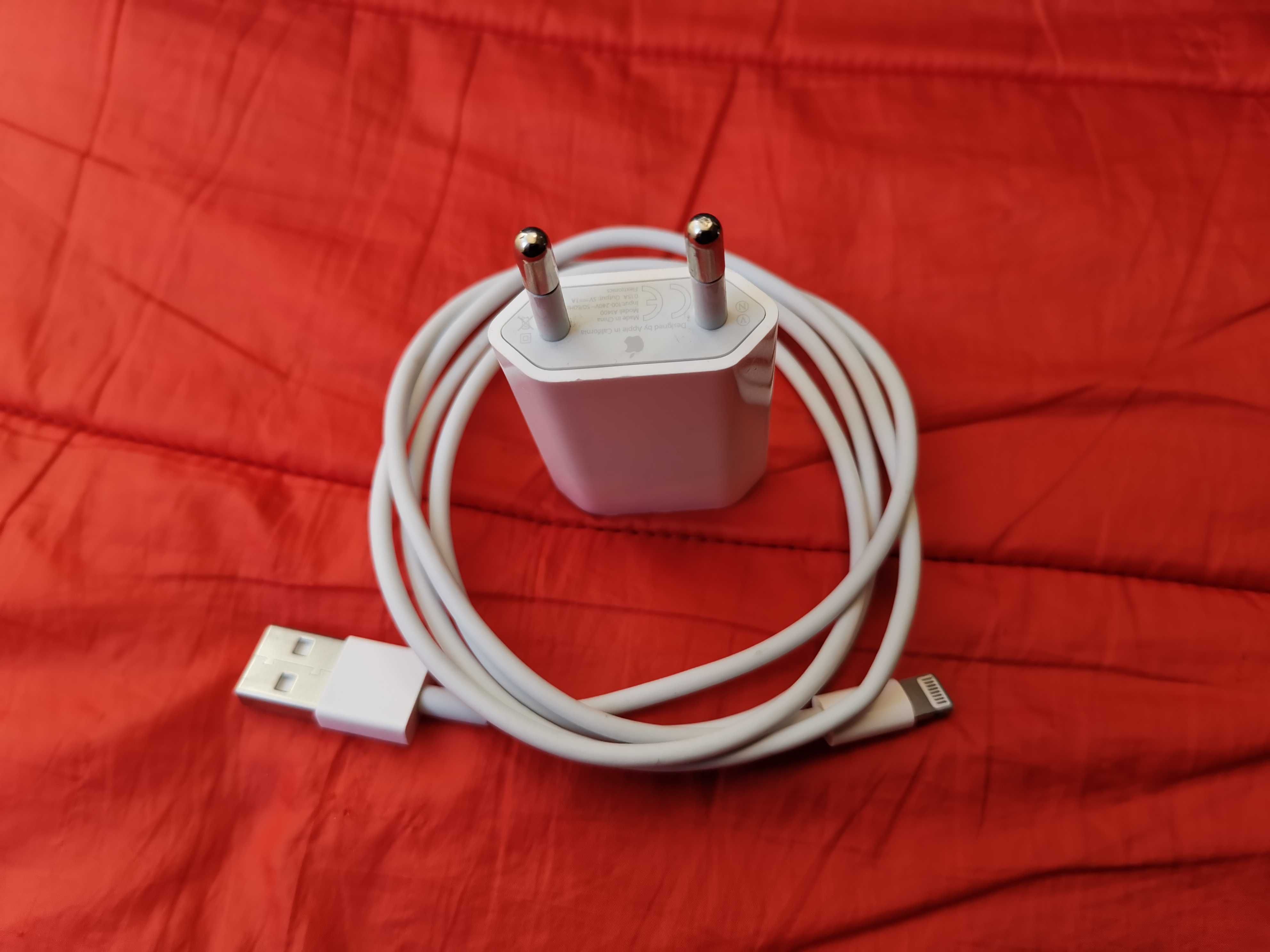 Cablu Lightning  iPhone Apple de date si incarcator  originale