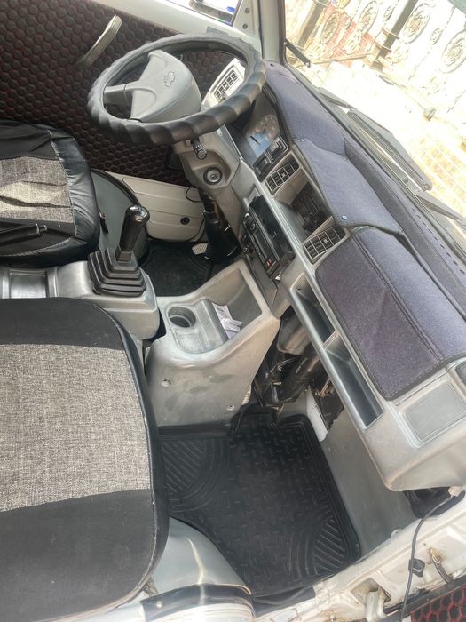 Damas 2009 sotiladi 4000