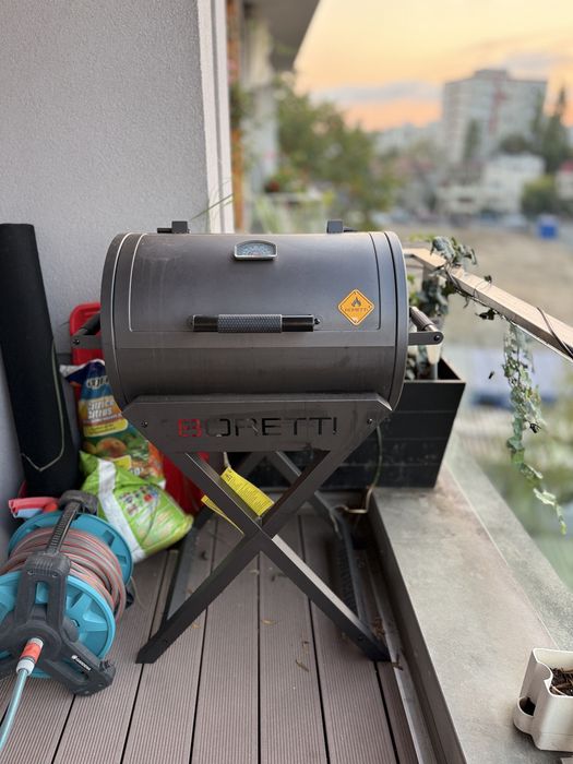 Gratar de terasa pe carbuni Boretti Fratello