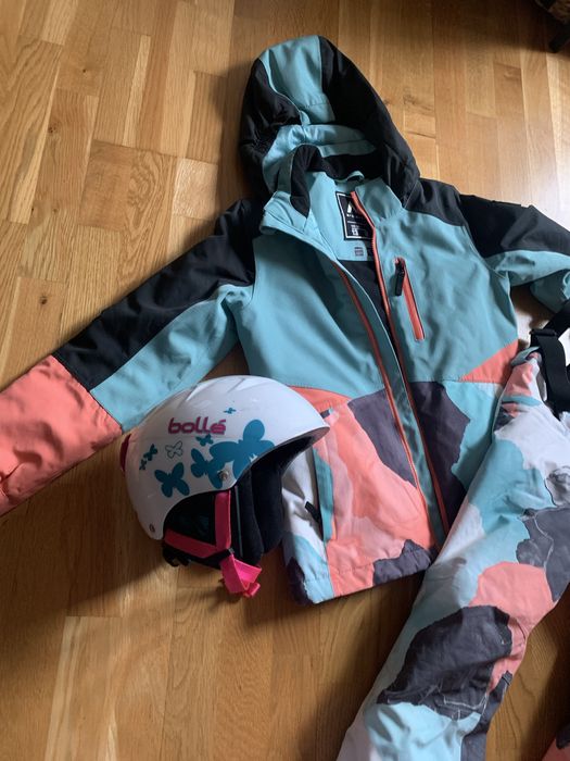 Vand costum ski, casca BOLLE, clapari Solomon
