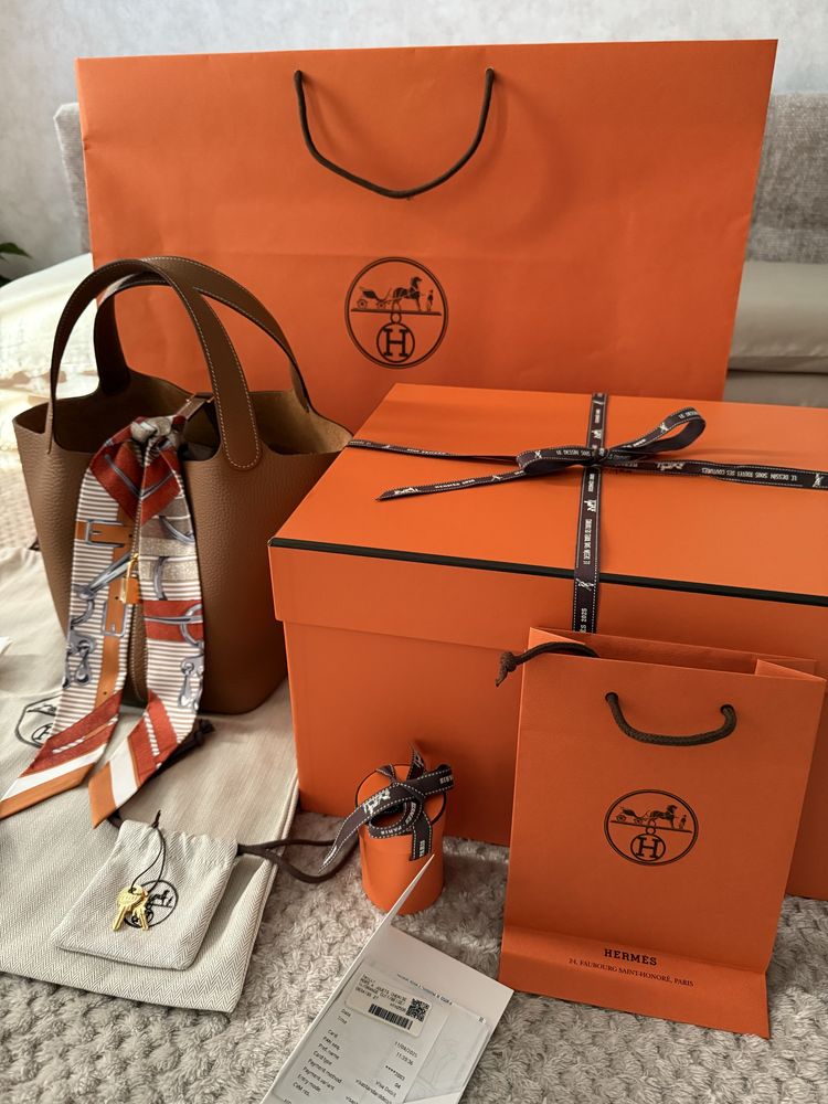 Hermes Picotin 22 Gold with gold