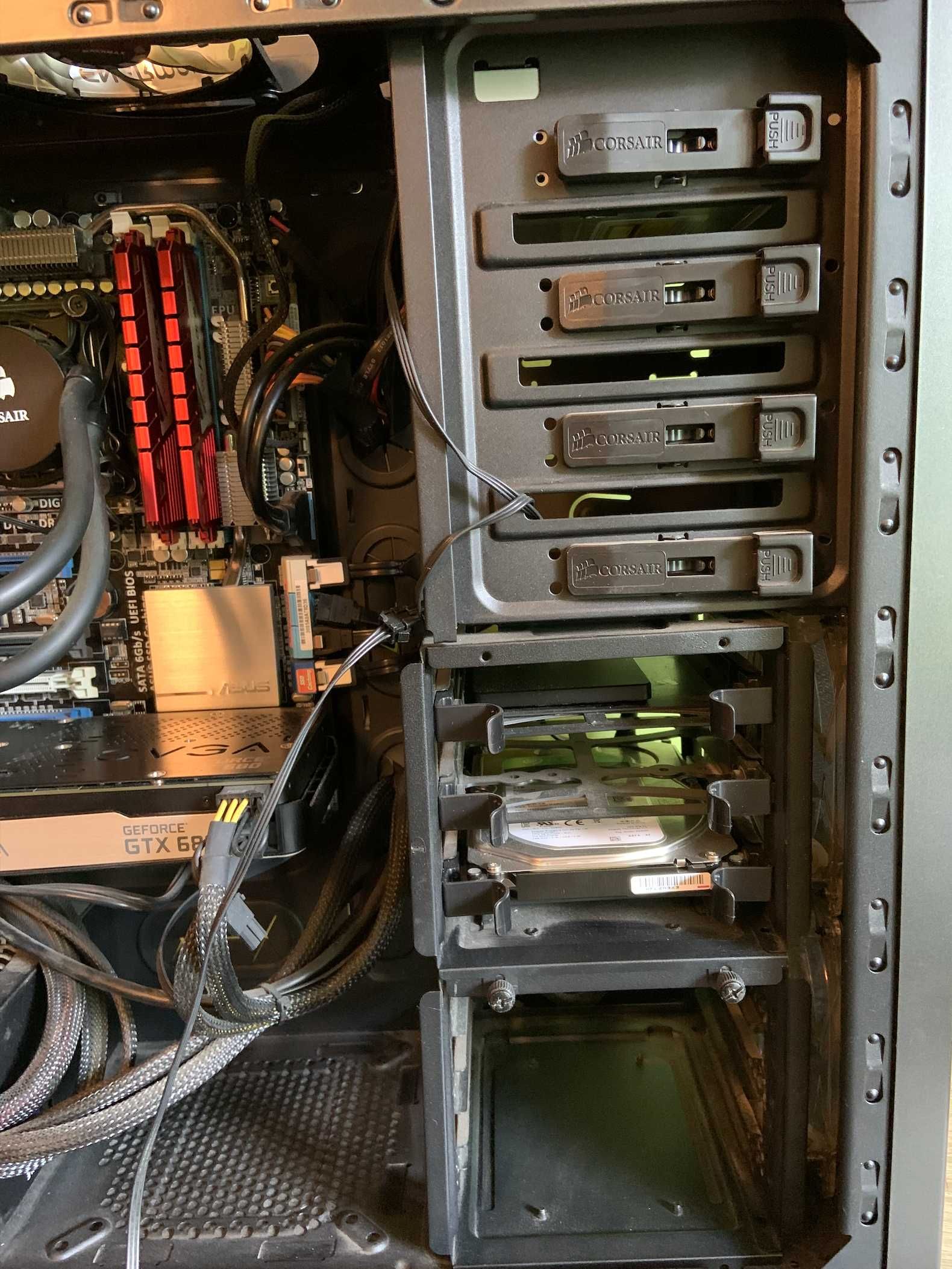 PC Gaming ASUS, IntelCorei7, 3,20GHz, 16 GBDDR3, 667MHz, NVIDIA GTX680