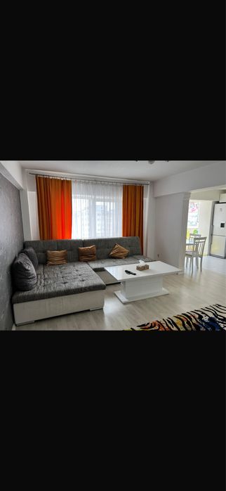 Inchiriez apartmanent 2 camere, zona Marasesti Catedrala