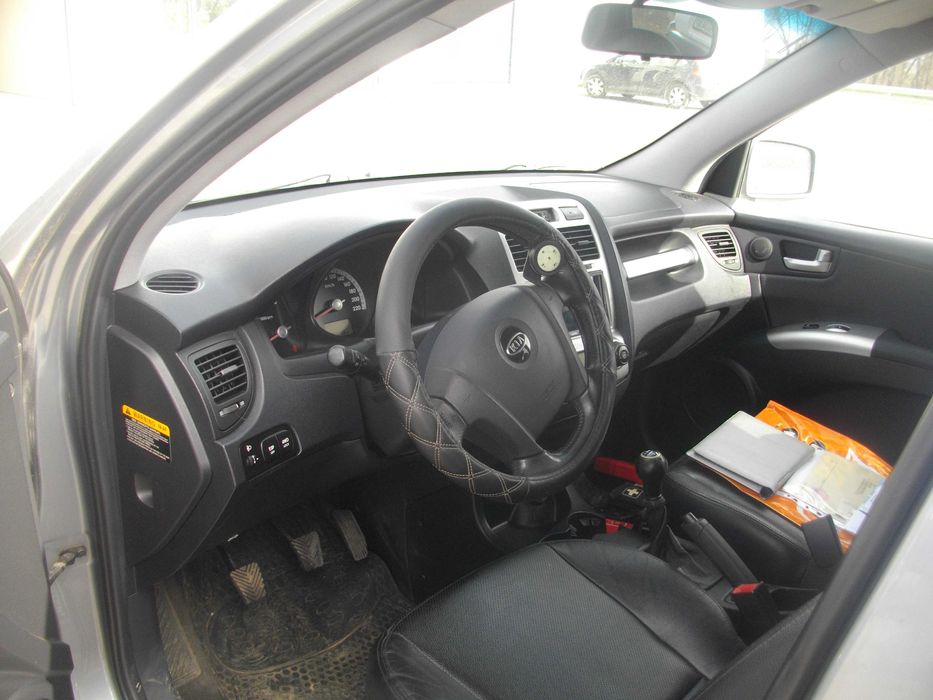 KIA SPORTAGE-2,0i-LPG-4Х4-Газ/Бензин-104к.с-180000км-2008-КИА СПОРТИДЖ