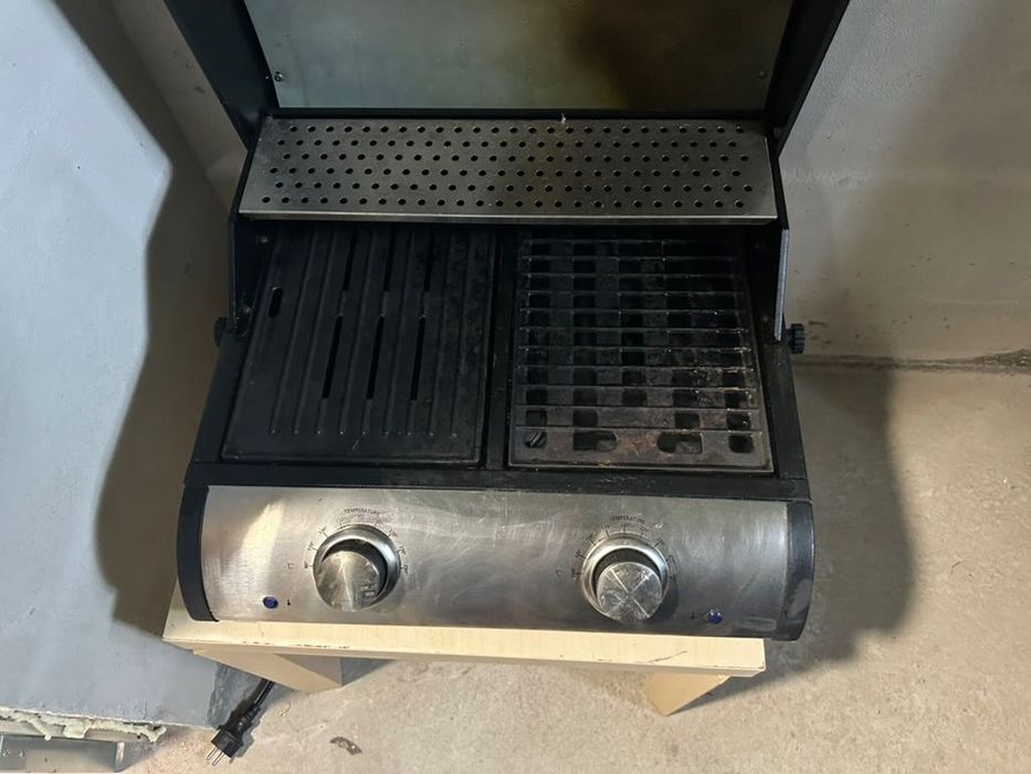 Gratar electric barbeque