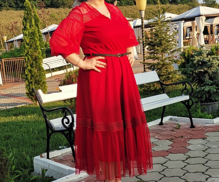 Vând rochie mărimea 44